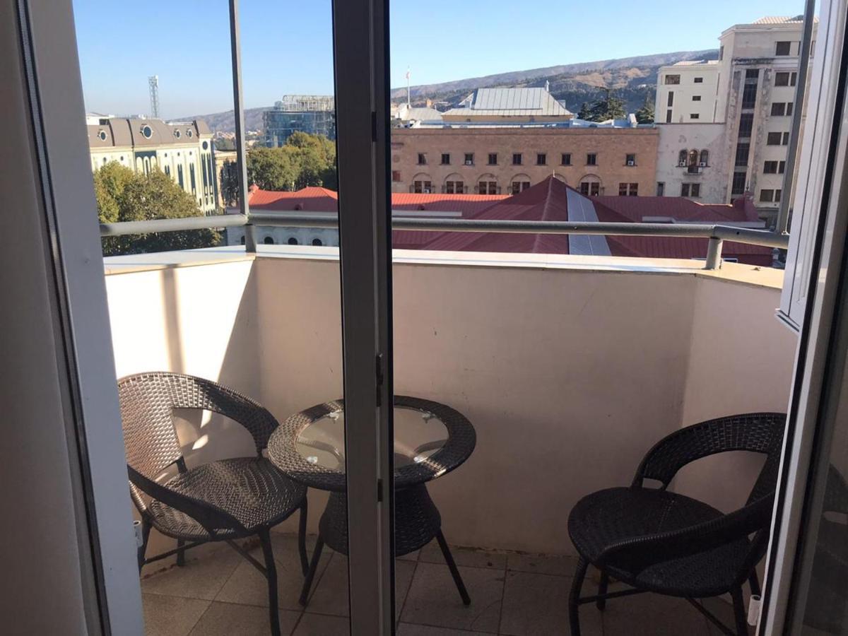 Rustaveli Apartment City Centre Tiflis Dış mekan fotoğraf